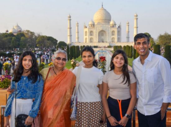 Former British PM Rishi Sunak visits Taj Mahal