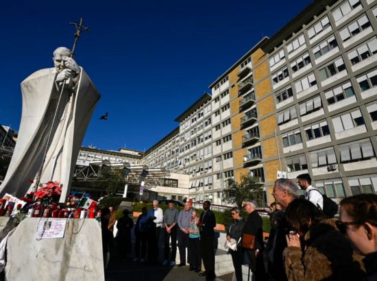 Pope Francis Recovering After Respiratory Complications, Vatican Confirms