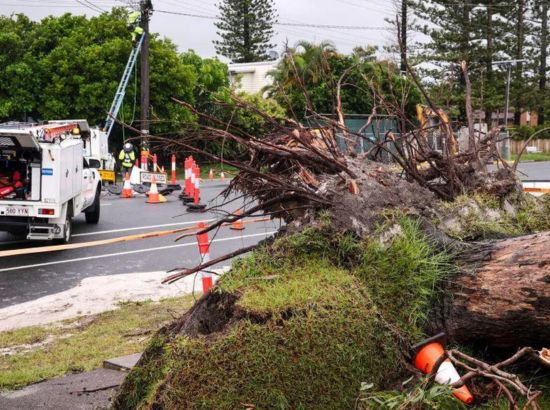 Severe Storm Wreaks Havoc in Australia: One Dead, Dozens of Soldiers Injured